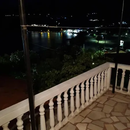 Peyko Πανσιόν